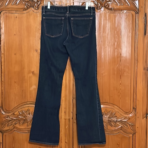 Gap Women’s 1969 Curvy Bootcut Jeans - Picture 4 of 8